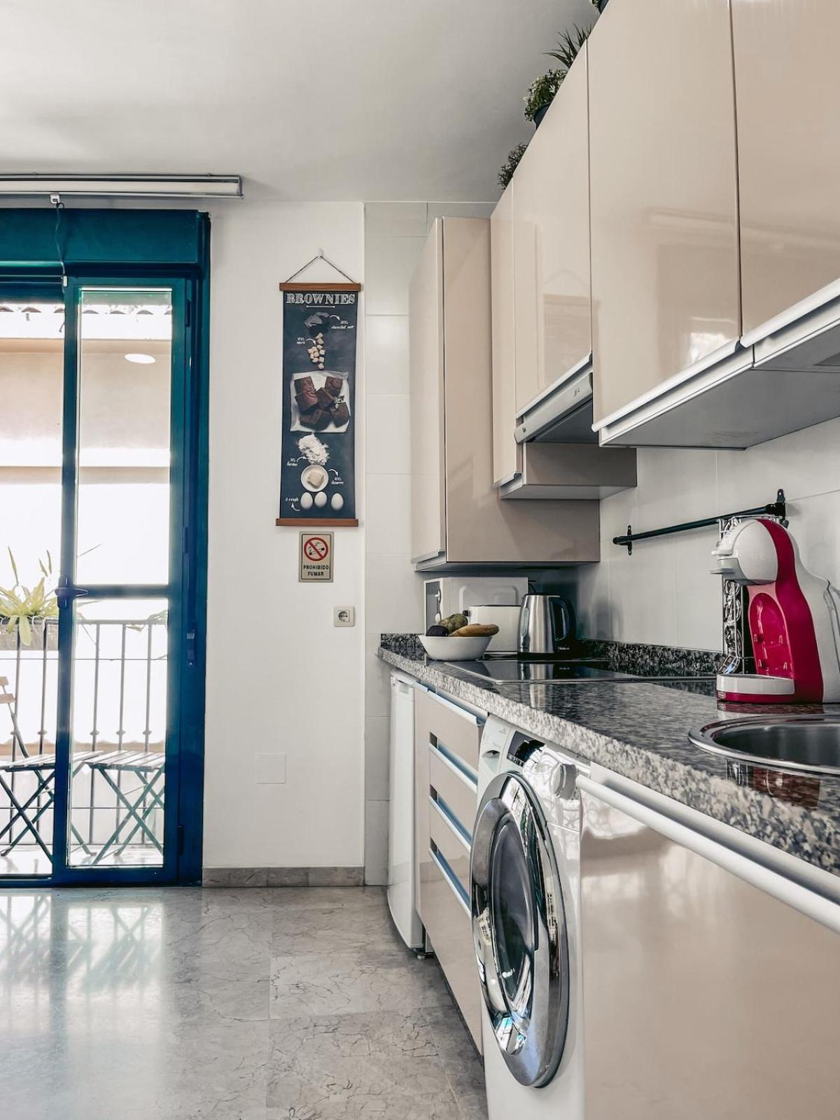 Apartment Harmony Free Garage Shared Roof Terrace