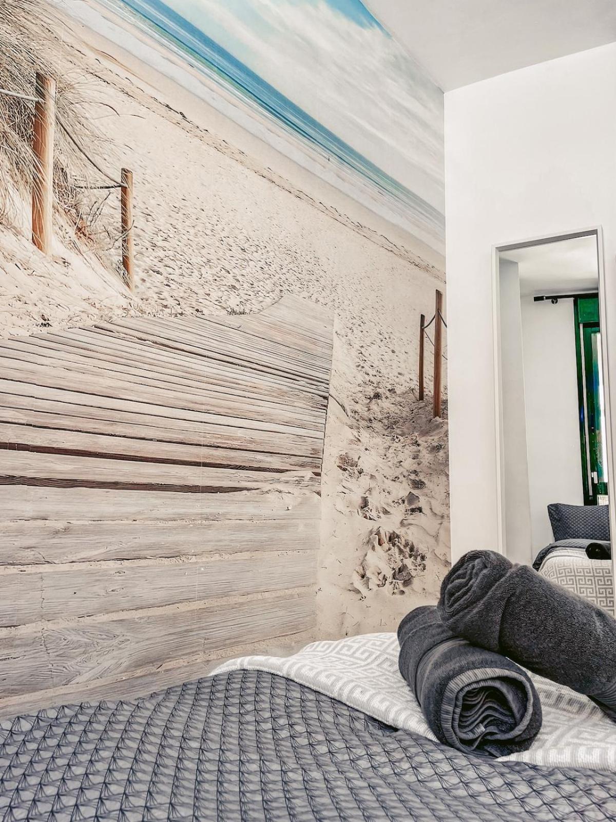 Harmony Free Garage Shared Roof Terrace Apartment