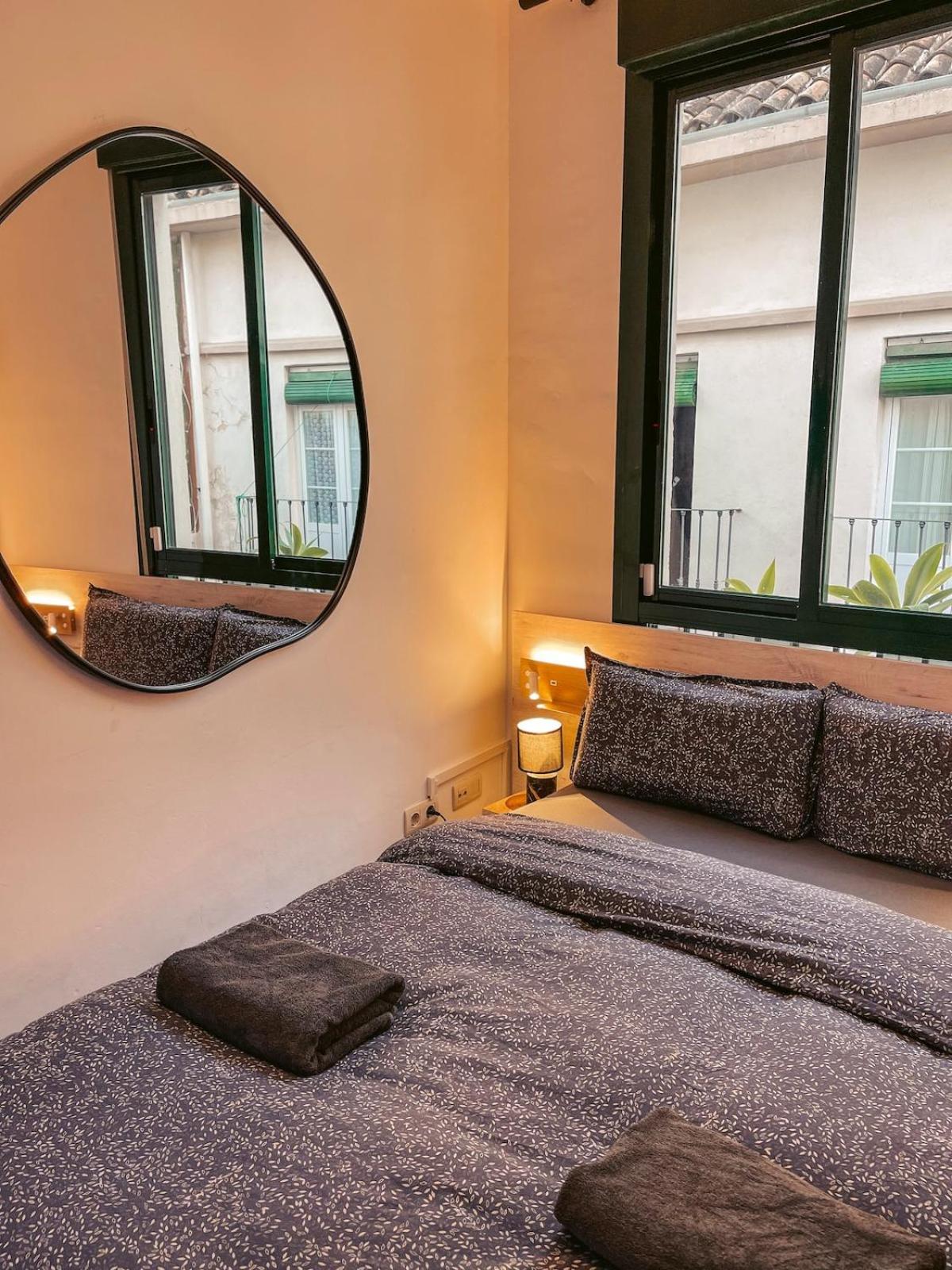 Apartment Harmony Free Garage Shared Roof Terrace